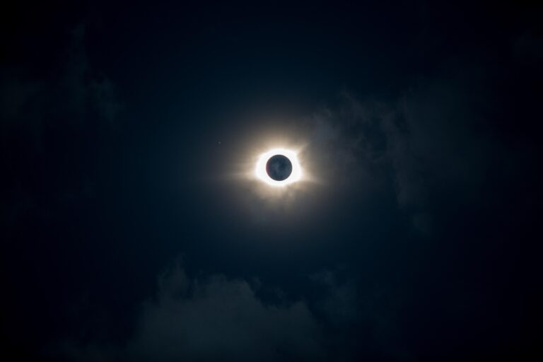 À la découverte de l’éclipse solaire